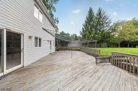 Exterior - 163 Oldham Rd, Wayne, NJ 07470 photo 5 of 9