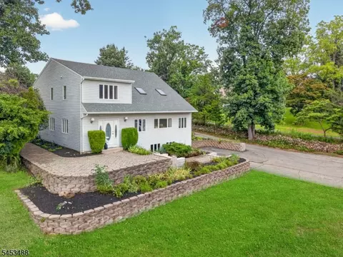 Exterior - 163 Oldham Rd, Wayne, NJ 07470 photo 3 of 9