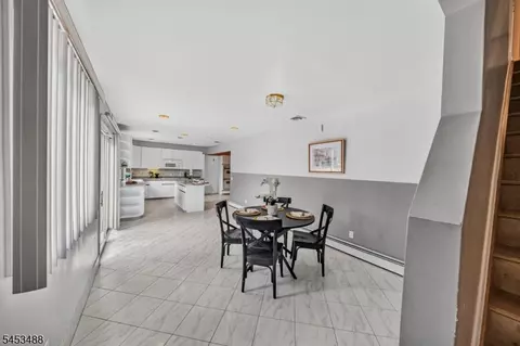Dining - 163 Oldham Rd, Wayne, NJ 07470 photo 2 of 2