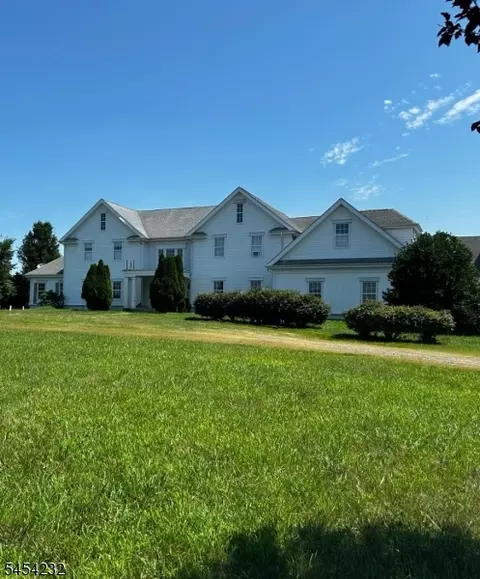 36 Folwell Station Rd, Jobstown, NJ 08041