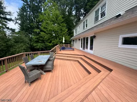 26 Stone Fence Rd, Bernardsville, NJ 07924