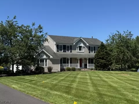 3 Perry Ct, Flemington, NJ 08822