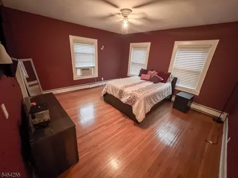 Bedroom - 925 Hillside Ave, Plainfield, NJ 07060 photo 2 of 5