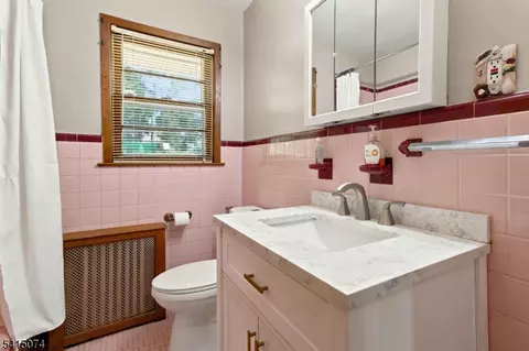 Bath - 1 Roy St, Dover, NJ 07801 photo 2 of 2