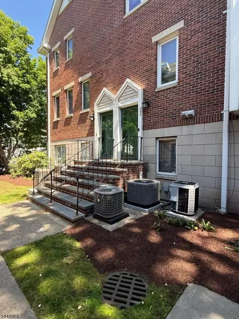 56 Ridgedale Ave # D, Morristown, NJ 07960