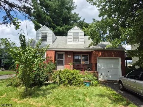 350 Sylvan Rd, Bloomfield, NJ 07003
