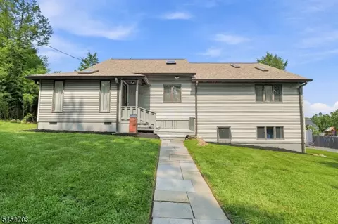 143 Veazy St, Caldwell, NJ 07006