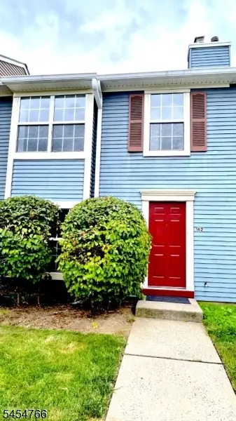 162 Mcnair Ct, Somerset, NJ 08873