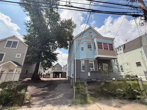 190 Taylor St, City Of Orange, NJ 07050