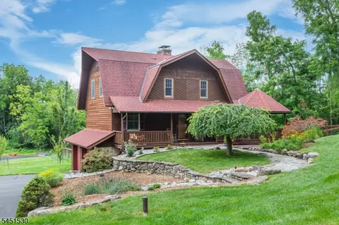 126 Upper North Shore Rd, Branchville, NJ 07826
