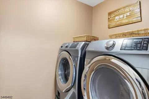 153 Rock Rd, Wayne, NJ 07470 photo 9