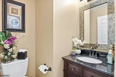 153 Rock Rd, Wayne, NJ 07470 photo 10