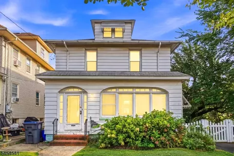 260 W Franklin St, Bound Brook, NJ 08805