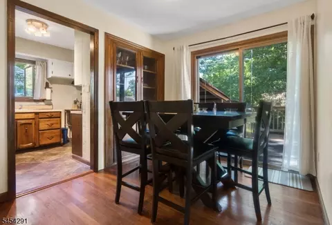Dining - 150 Barbara Dr, North Plainfield, NJ 07062 photo 1 of 2