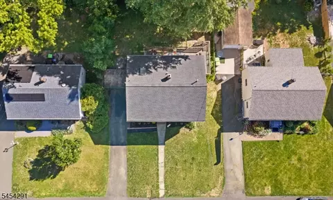 View/Area - 150 Barbara Dr, North Plainfield, NJ 07062 photo 1 of 2