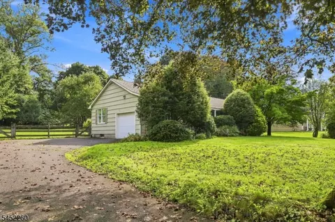 120 Main St, Califon, NJ 07830