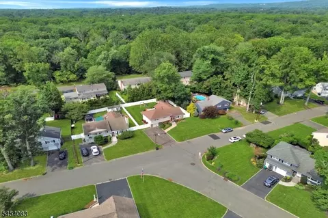 9 Brookdale Rd, Cranford, NJ 07016