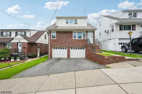 113 N 17th St, Prospect Park, NJ 07508