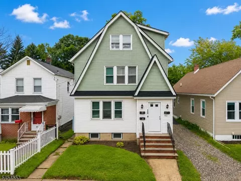 52 Thomas St, Bloomfield, NJ 07003