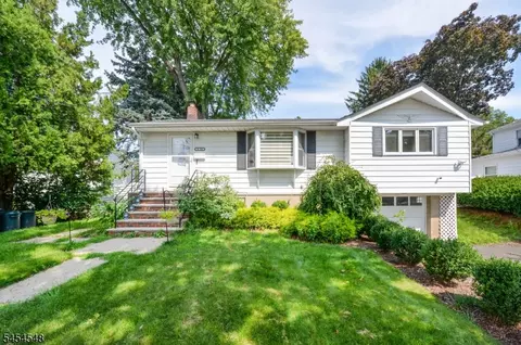 8-51 Henderson Blvd, Fair Lawn, NJ 07410