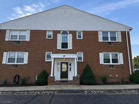 565 Grove St #F-12, Clifton, NJ 07013
