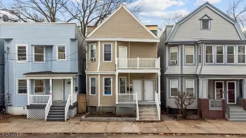 487 S 17th St, Newark, NJ 07103