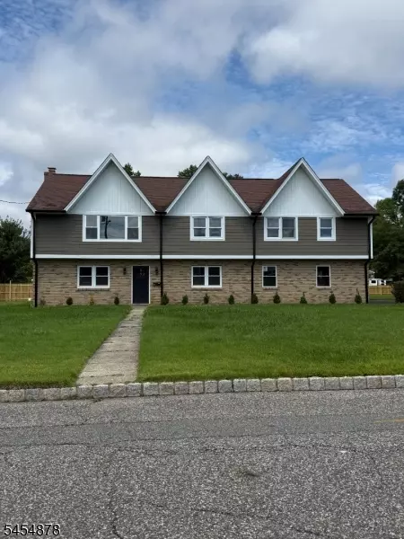 41 Baker St, Mine Hill Twp, NJ 07803
