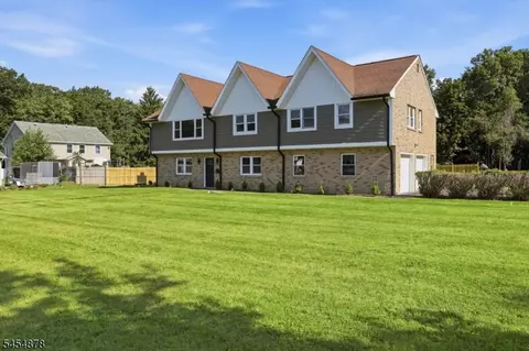 41 Baker St, Mine Hill Twp, NJ 07803