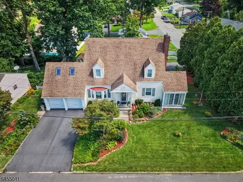 98 Wiltop Rd, Netcong, NJ 07857
