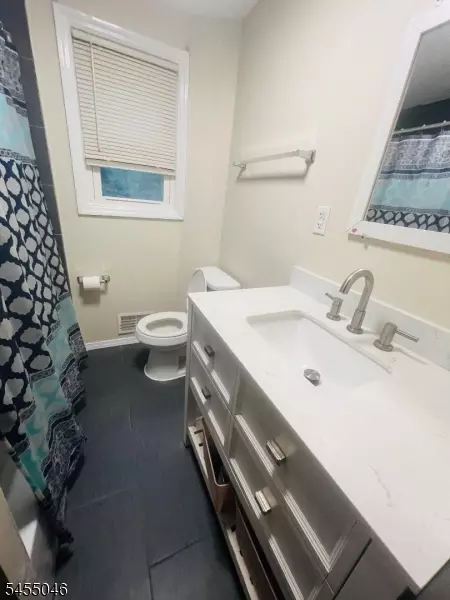 Bath - 925 Sterling Steet, Plainfield, NJ 07062 photo 1 of 1
