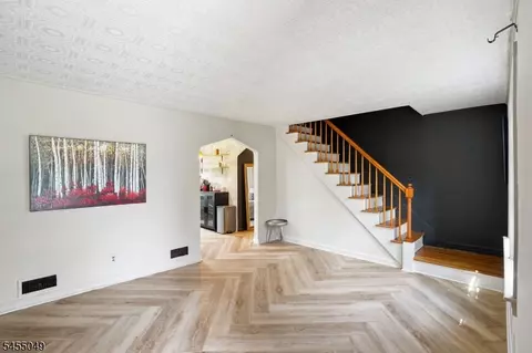 74 Starmond Ave, Clifton, NJ 07013