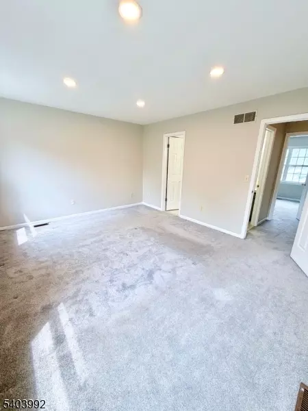 Other - 86 Wilton Ave, Middlesex, NJ 08846 photo 7 of 10