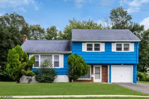12 Brook Pl, West Orange, NJ 07052