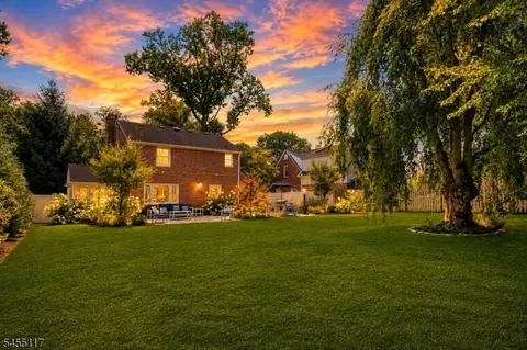 Exterior - 259 Ashland Rd, Summit, NJ 07901 photo 6 of 7