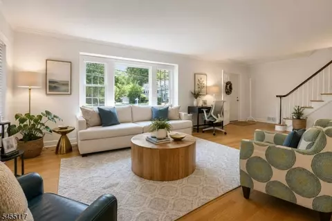 Living - 259 Ashland Rd, Summit, NJ 07901 photo 3 of 3