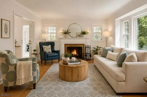 Living - 259 Ashland Rd, Summit, NJ 07901 photo 1 of 3