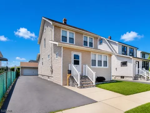 165 Randolph St, Carteret, NJ 07008
