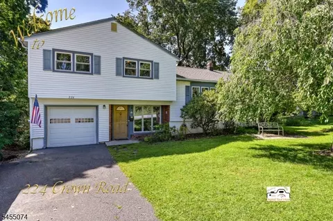224 Crown Rd, Boonton, NJ 07005