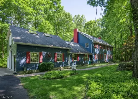 194 Andover Rd, Sparta, NJ 07871