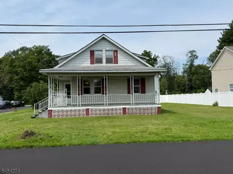 31 Ferro Monte Ave, Kenvil, NJ 07847