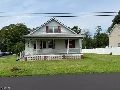 31 Ferro Monte Ave, Kenvil, NJ 07847