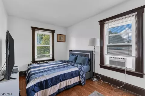 Bedroom - 283 E Main St, Somerville, NJ 08876 photo 3 of 4