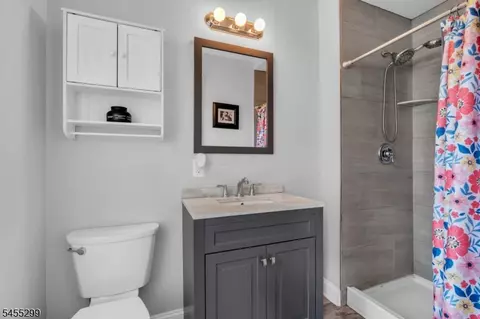 Bath - 283 E Main St, Somerville, NJ 08876 photo 1 of 3
