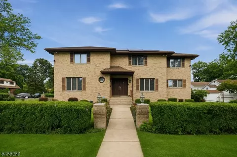 41 Florham Rd, Parsippany, NJ 07054