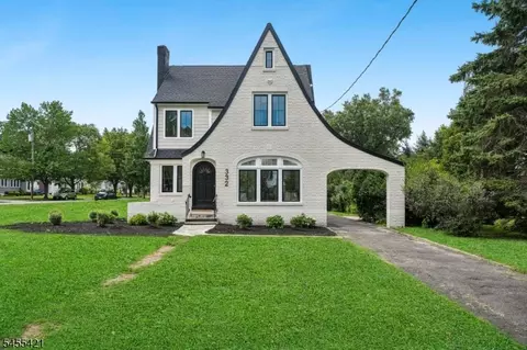 332 Meadowbrook Ave, Ridgewood, NJ 07450
