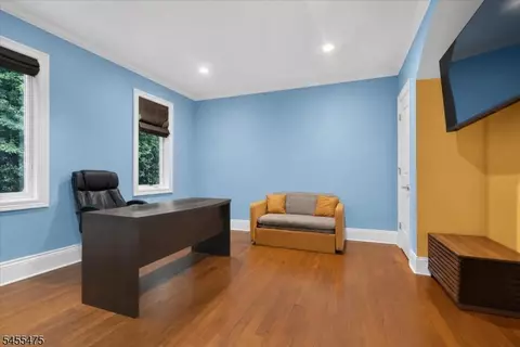 Other - 412 Valley View Ave, Paramus, NJ 07652 photo 1 of 10