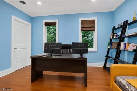 Other - 412 Valley View Ave, Paramus, NJ 07652 photo 2 of 10