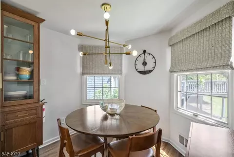 Dining - 72 Tanager Ct, Wayne, NJ 07470 photo 3 of 4