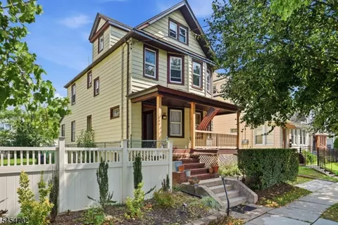 23 W 18th St, Linden, NJ 07036