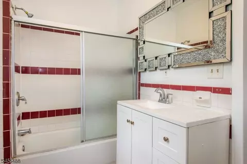 Bath - 1125 E Front St, Plainfield, NJ 07062 photo 4 of 6